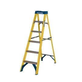 Werner-Fibreglass-Swingback-Step-Ladder-6-Tread-SWH